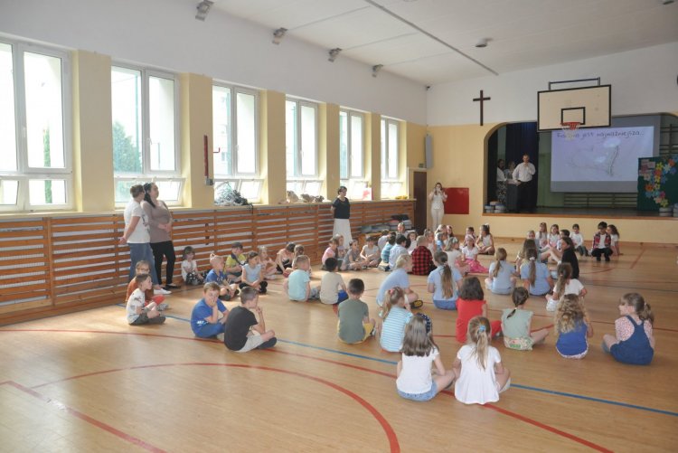 07.06.2022_Przedszkolaki w naszej szkole.