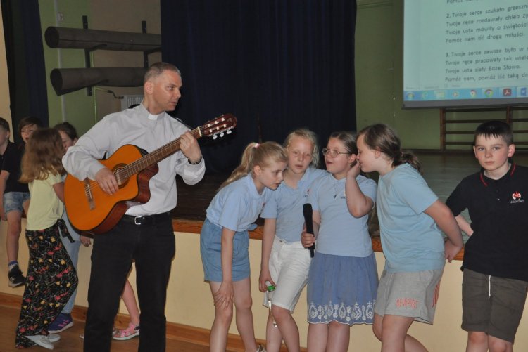 07.06.2022_Przedszkolaki w naszej szkole.