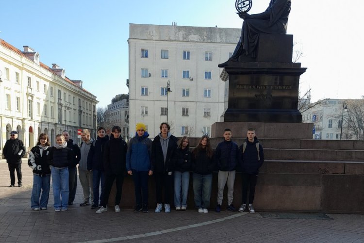 26.03.2024_8a_Śladami bohaterów książki "Kamienie na szaniec" 