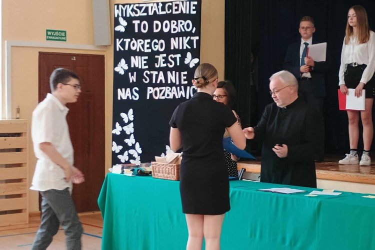 20.06.2024_Zakończenie roku szkolnego dla uczniów klasy 8a